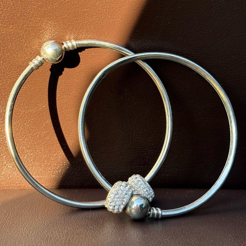 WOMEN’S SILVER BANGLE BRACELETS WITH CRYSTAL PAVÉ CHARMS – SET OF TWO